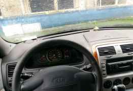 KIA Carnival, 2004