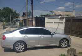 Infiniti M35, 2005