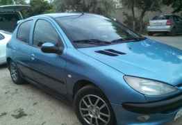 Peugeot 206, 1999