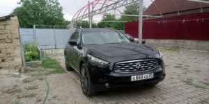 Infiniti FX37, 2010