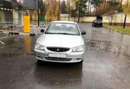 Hyundai Accent, 2004