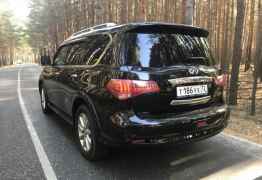 Infiniti QX56, 2010