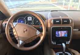 Porsche Cayenne Turbo, 2010 Porsche Cayenne Turbo, 2010