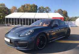 Porsche Panamera GTS, 2014