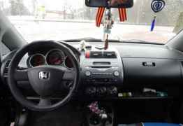 Honda Jazz, 2003