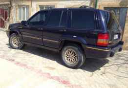 Jeep Grand Cherokee, 1993