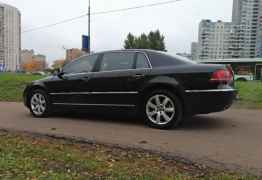 Volkswagen Phaeton, 2010