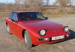 Porsche 924, 1983