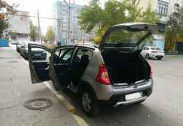 Renault Sandero Stepway, 2014