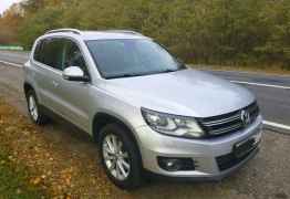 Volkswagen Tiguan, 2012