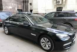 BMW 7 серия, 2010