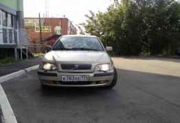 Volvo S40, 2002