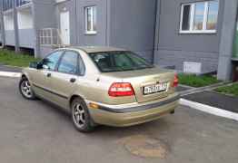 Volvo S40, 2002