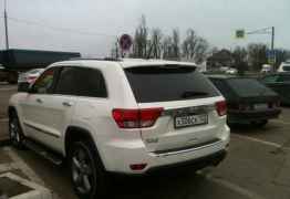 Jeep Grand Cherokee, 2011