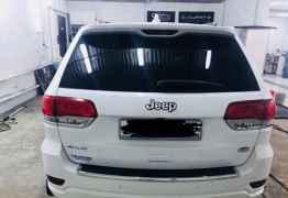 Jeep Grand Cherokee, 2013