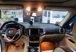 Jeep Grand Cherokee, 2013