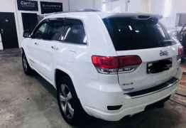 Jeep Grand Cherokee, 2013