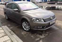 Volkswagen Passat, 2011