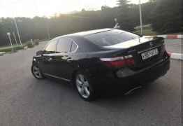 Lexus LS, 2008