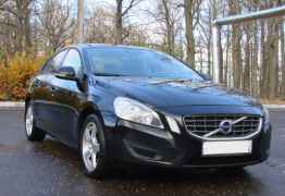 Volvo S60, 2013