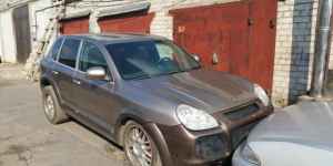 Porsche Cayenne, 2004