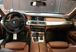 BMW 7 серия, 2013