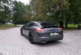 Porsche Panamera Turbo S, 2013