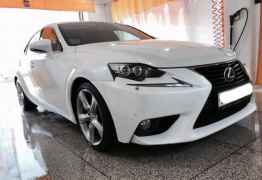 Lexus IS, 2013