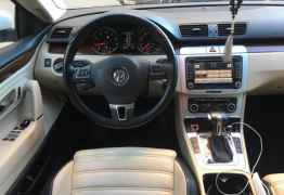 Volkswagen Passat CC, 2010