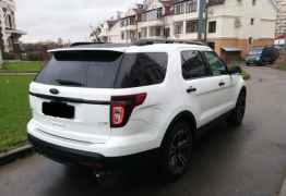 Ford Explorer, 2014