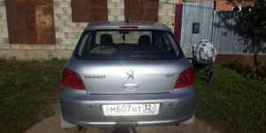 Peugeot 307, 2001