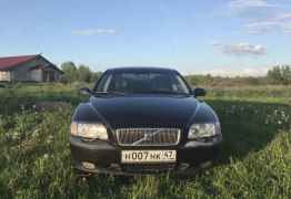 Volvo S80, 2001