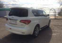 Infiniti QX56, 2011