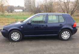 Volkswagen Golf, 2002