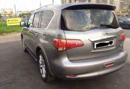 Infiniti QX56, 2011