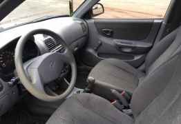 Hyundai Accent, 2005