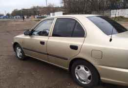 Hyundai Accent, 2005