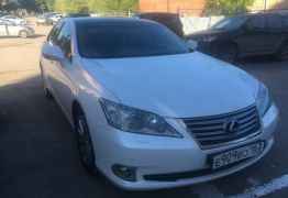 Lexus ES, 2010