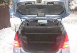 Suzuki Liana, 2003 Suzuki Liana, 2003