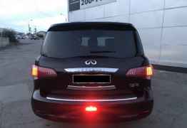 Infiniti QX56, 2012