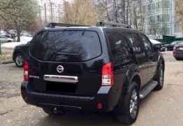 Nissan Pathfinder, 2012