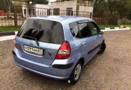 Honda Jazz, 2004