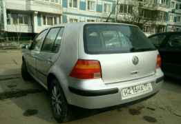 Volkswagen Golf, 2003