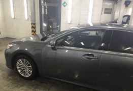 Lexus ES, 2013