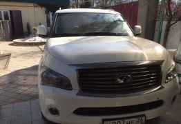 Infiniti QX56, 2012