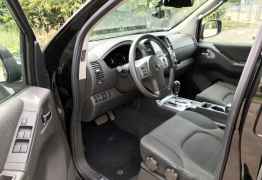 Nissan Pathfinder, 2011