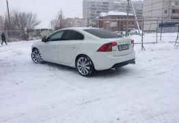 Volvo S60, 2011