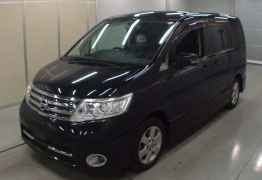 Nissan Serena, 2010