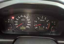 Nissan Primera, 1999