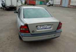 Volvo S80, 1999